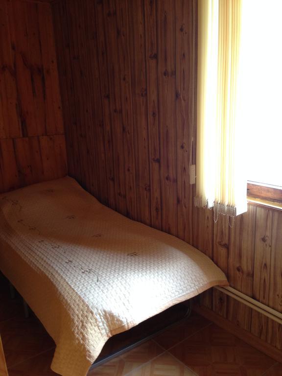 Bed & Breakfast Iris In Debed Canyon 2*