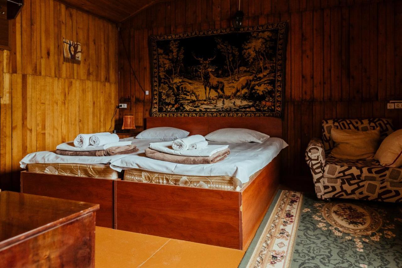 Iris In Debed Canyon Алаверди